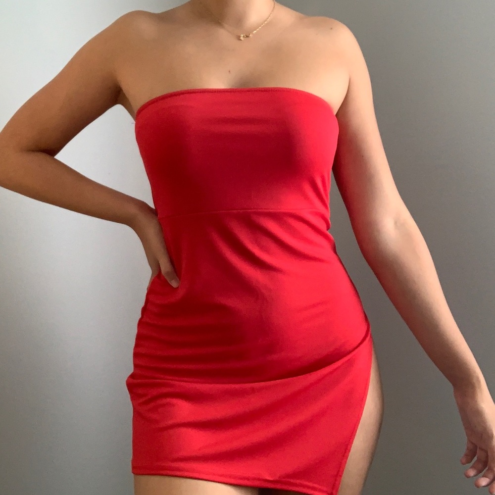 2 for $15 Boohoo Size 6 Dress with Slit